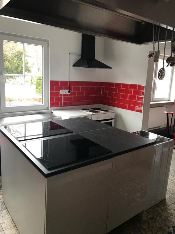 Haus Astenblick In Winterberg Fuer Bis Zu 35 Personen Fuer Wanderveranstaltungen Und Familienfeiern Eksteriør bilde