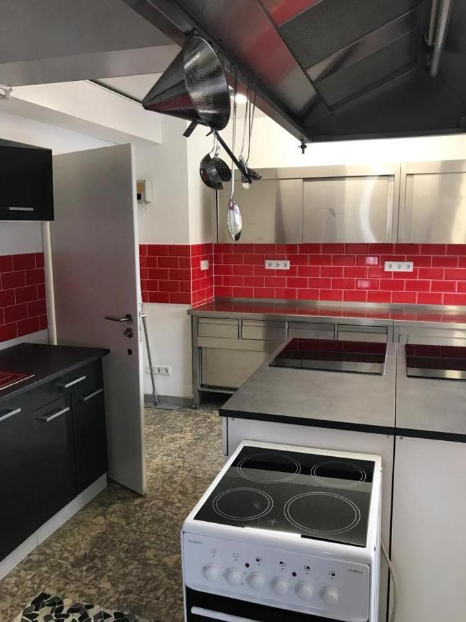 Haus Astenblick In Winterberg Fuer Bis Zu 35 Personen Fuer Wanderveranstaltungen Und Familienfeiern Eksteriør bilde